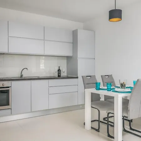 Stemark Apartman *