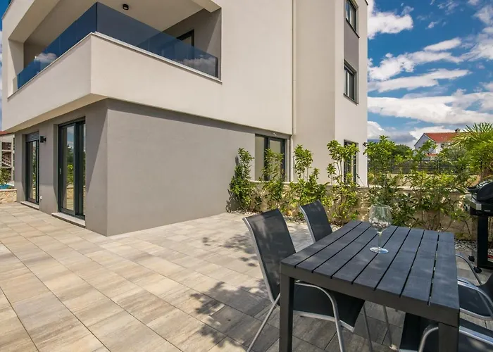 Stemark Apartment Njivice