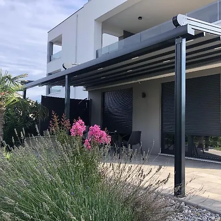 Stemark Apartmán *